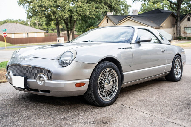Used 2004 Ford Thunderbird RWD image 12
