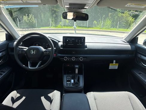 Used 2026 Honda CR-V LX image 17
