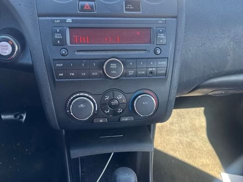 Used 2011 Nissan Altima 2.5 S FWD image 4