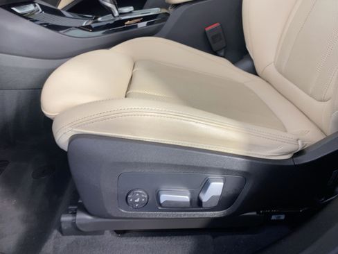 Certified 2023 BMW X3 xDrive30i w/ M Sport Package image 11