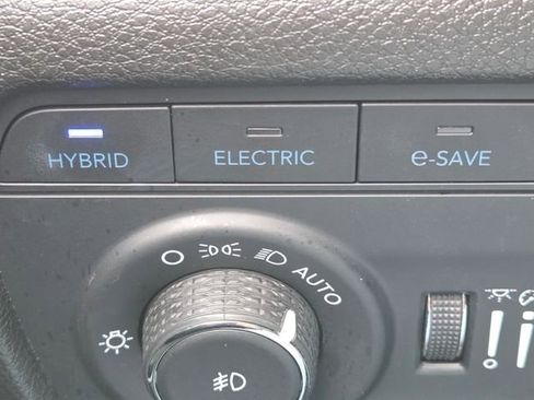 Used 2024 Jeep Grand Cherokee Limited 4xe AWD/4WD image 10