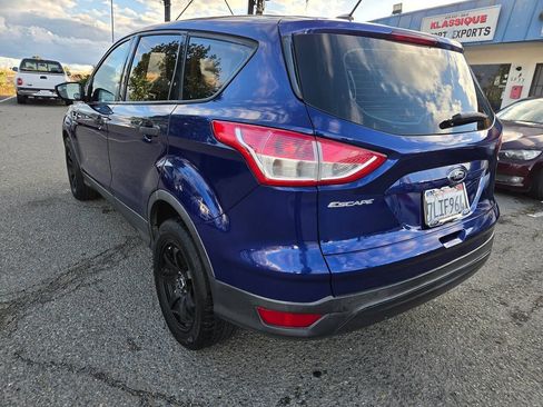 Used 2015 Ford Escape S FWD image 18