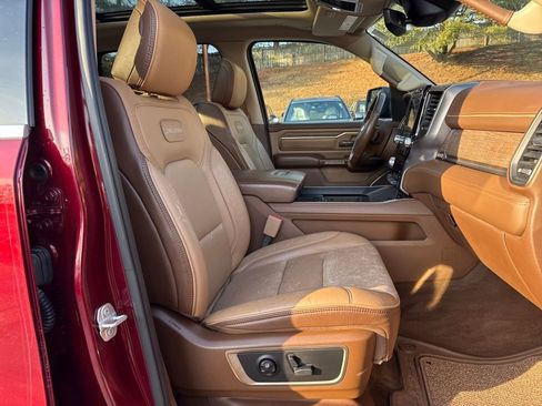 Used 2019 RAM 1500 Limited image 33