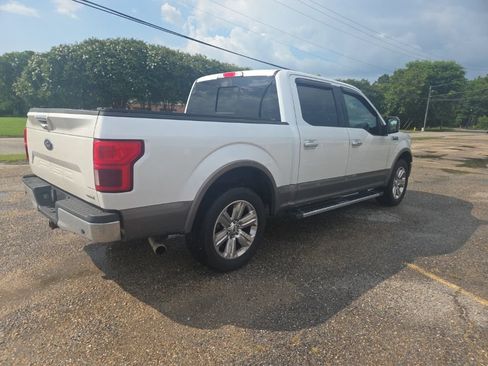 Used 2019 Ford F150 Lariat w/ Equipment Group 502A Luxury RWD image 13