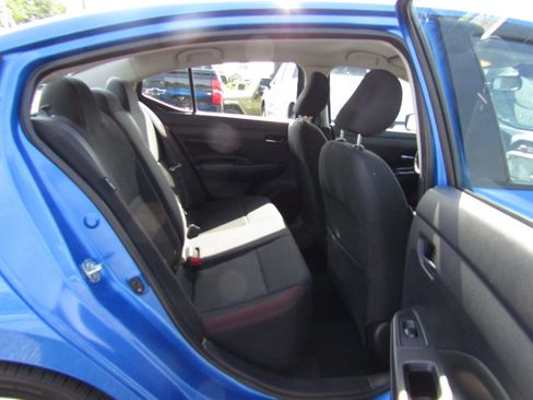 Used 2020 Nissan Versa SR w/ Convenience Package image 21