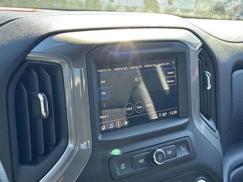 New 2026 GMC Sierra 1500 Pro w/ Pro Value Package image 17