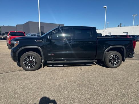 Used 2020 GMC Sierra 1500 AT4 w/ AT4 Premium Package AWD/4WD image 4