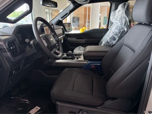 New 2026 Ford F150 XLT w/ Equipment Group 302A MID AWD/4WD image 21
