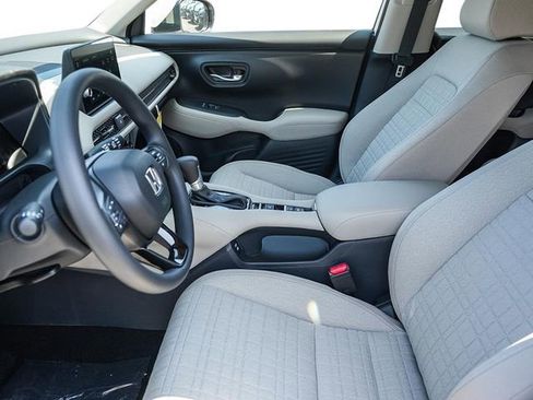 New 2027 Honda HR-V LX image 9