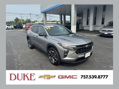 Used 2025 Chevrolet Trax RS w/ Sunroof Package
