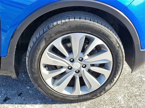 Used 2018 Buick Encore Preferred image 8