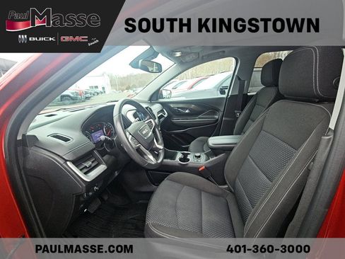 Used 2022 GMC Terrain SLE w/ Driver Convenience Package image 7
