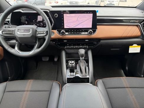 New 2026 GMC Canyon AT4 AWD/4WD image 9
