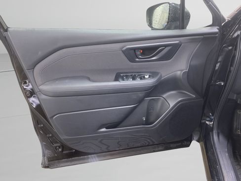 Used 2025 Subaru Forester Premium AWD/4WD image 9