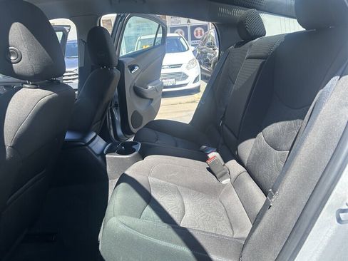 Used 2018 Chevrolet Volt LT image 40