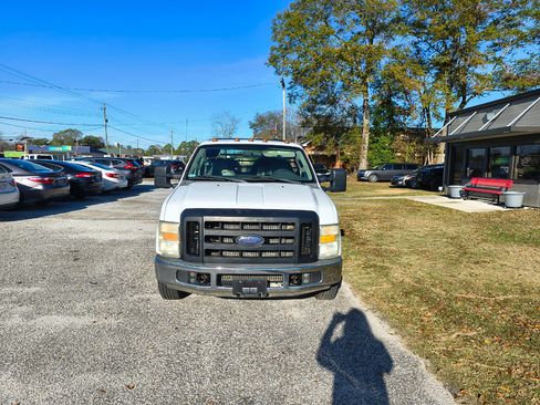 Used 2008 Ford F350 XL image 3