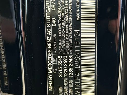 Used 2025 Mercedes-Benz E 350 4MATIC Sedan image 47