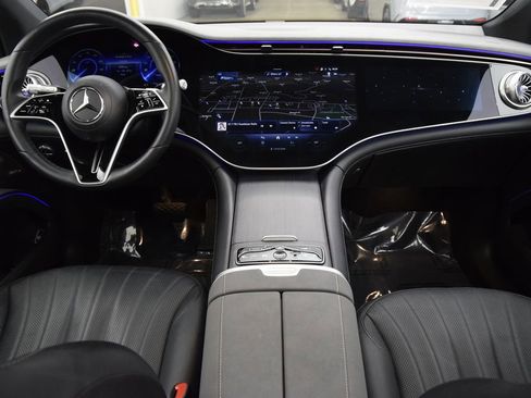 Certified 2023 Mercedes-Benz EQS 580 4MATIC SUV image 21