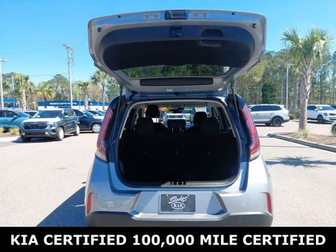 Certified 2025 Kia Soul LX FWD image 25
