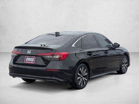Used 2024 Honda Civic EX image 5