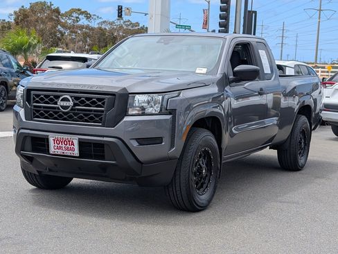 Used 2022 Nissan Frontier S w/ Technology Package RWD image 10