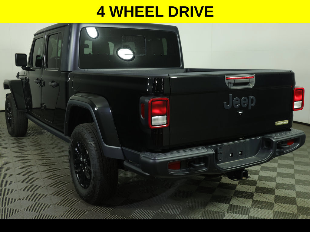 Used 2023 Jeep Gladiator Sport AWD/4WD image 4