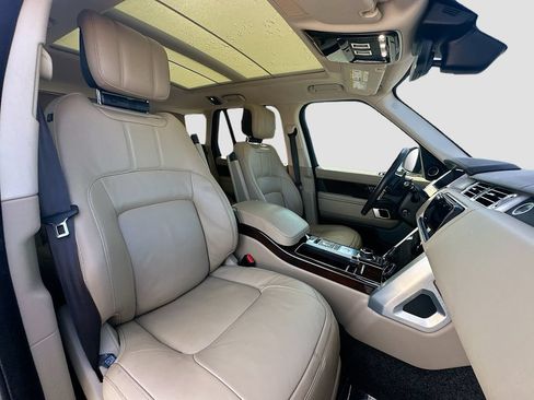 Used 2021 Land Rover Range Rover AWD/4WD image 30