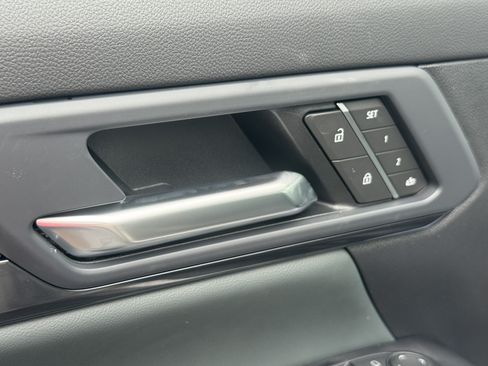 New 2027 GMC Terrain AT4 w/ Convenience Package III AWD/4WD image 22