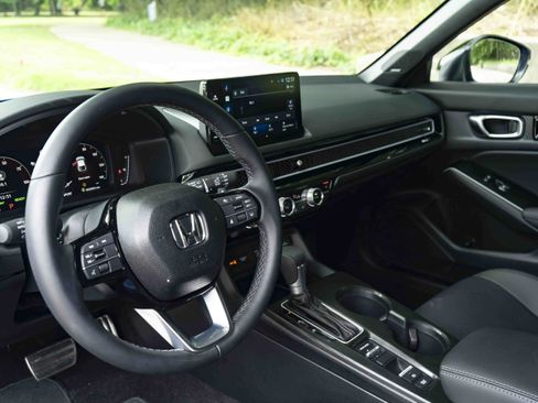 Used 2026 Honda Civic Sport Touring image 16