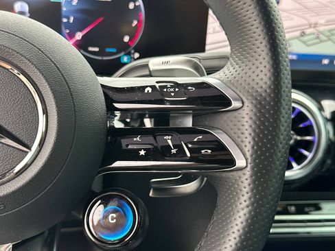 Certified 2025 Mercedes-Benz GLA 35 AMG 4MATIC image 27