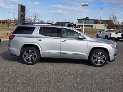 Used 2017 GMC Acadia Denali image 47