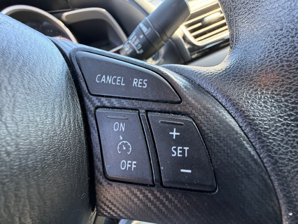 Used 2015 MAZDA MAZDA3 i Sport FWD image 13