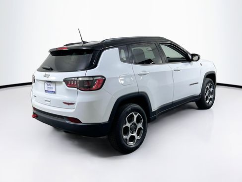 Used 2022 Jeep Compass Trailhawk w/ Trailhawk Convenience Group AWD/4WD image 5