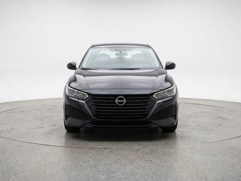 Used 2025 Nissan Sentra S FWD image 2