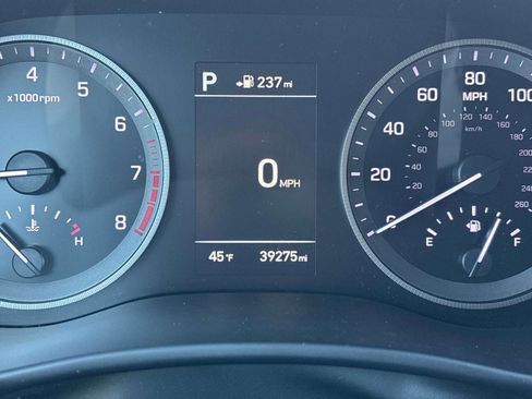Certified 2021 Hyundai Tucson Ultimate w/ Cargo Package AWD/4WD image 21