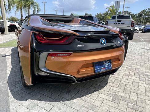 Used 2019 BMW i8 Roadster AWD/4WD image 15
