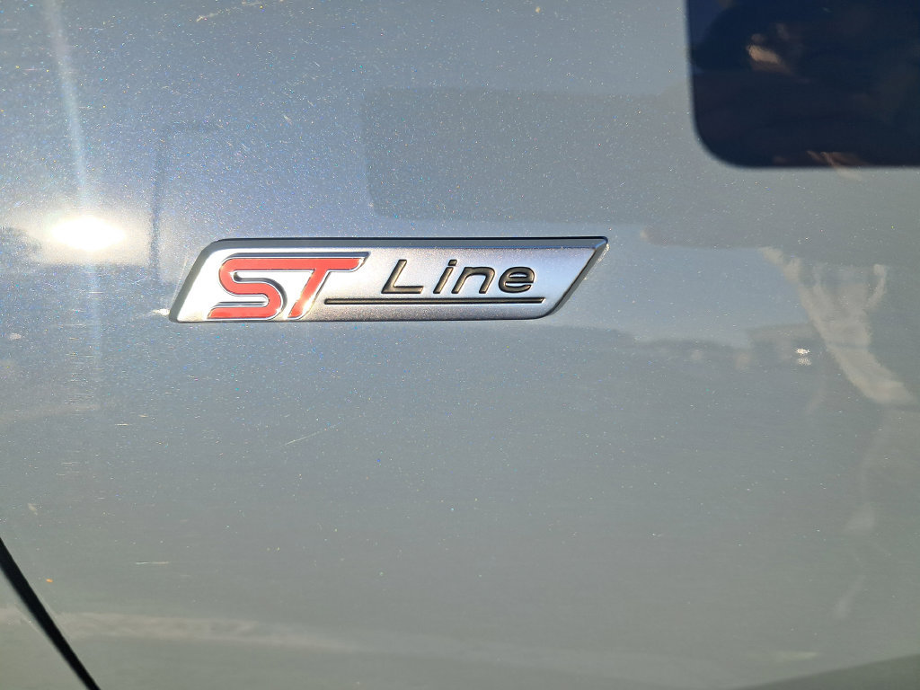 Used 2024 Ford Escape ST-Line Select w/ Tech Pack #2 AWD/4WD image 12
