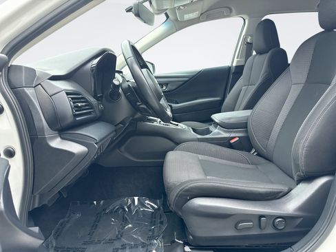 Used 2022 Subaru Outback Premium AWD/4WD image 11