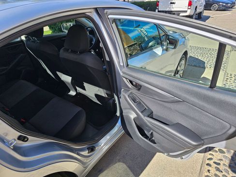Used 2022 Subaru Impreza 2.0i image 19