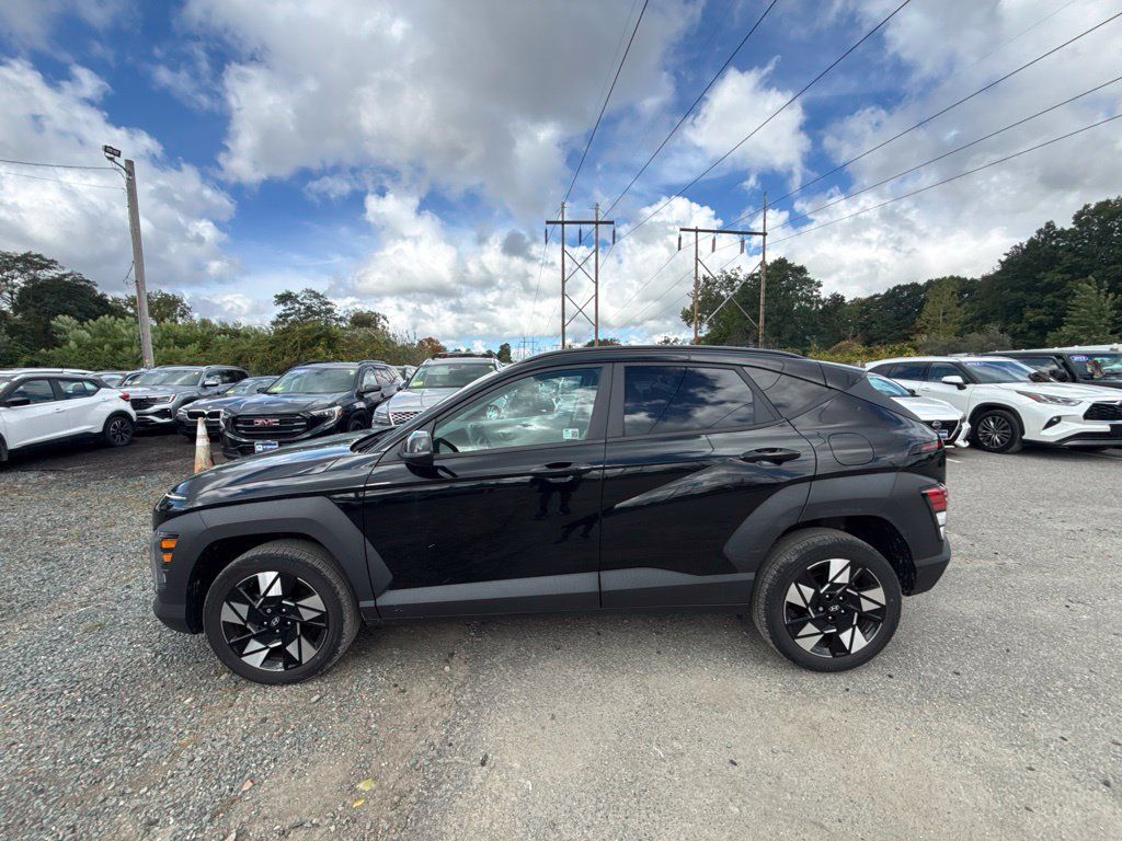 Used 2024 Hyundai Kona SEL w/ Convenience Package AWD/4WD image 9