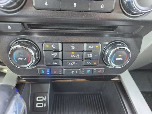 Used 2018 Ford F150 Lariat AWD/4WD image 39