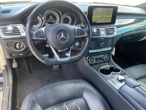 Used 2015 Mercedes-Benz CLS 550 image 11