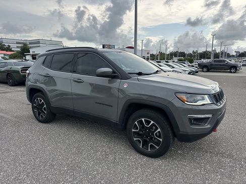 Used 2021 Jeep Compass Trailhawk AWD/4WD image 10