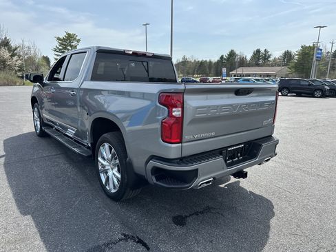 Certified 2024 Chevrolet Silverado 1500 High Country w/ Technology Package image 4