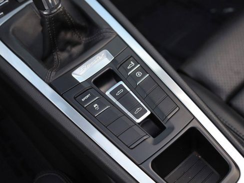 Used 2014 Porsche Boxster image 35