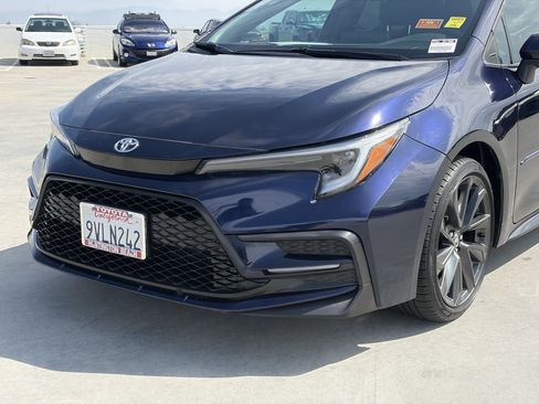 Certified 2024 Toyota Corolla SE w/ SE Premium Package FWD image 7