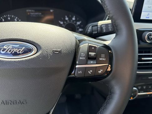 Used 2022 Ford Escape SEL AWD/4WD image 25