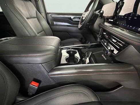 Certified 2025 Chevrolet Tahoe RST w/ Comfort Package AWD/4WD image 40