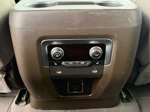 Used 2023 Chevrolet Suburban Z71 w/ Z71 Off-Road Package image 37