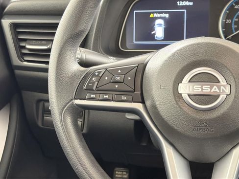 Used 2023 Nissan Leaf S FWD image 11